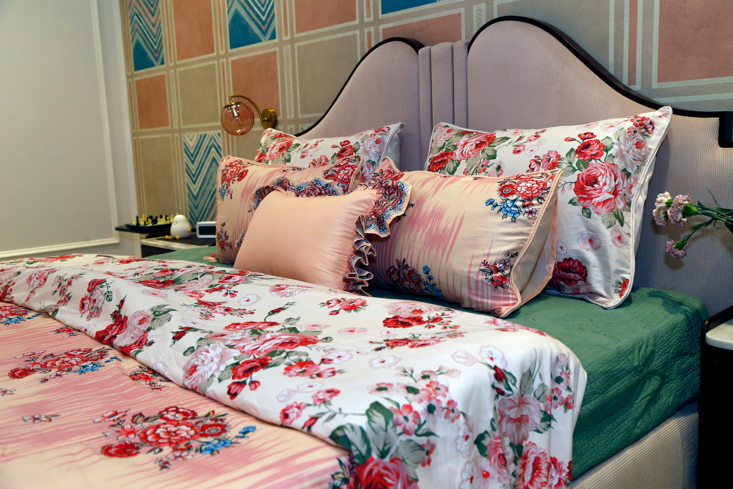 ROSE BED ( reversable DUVET COVER 80X100", with 4-pillow covers AND 1 CUSHION COVER )