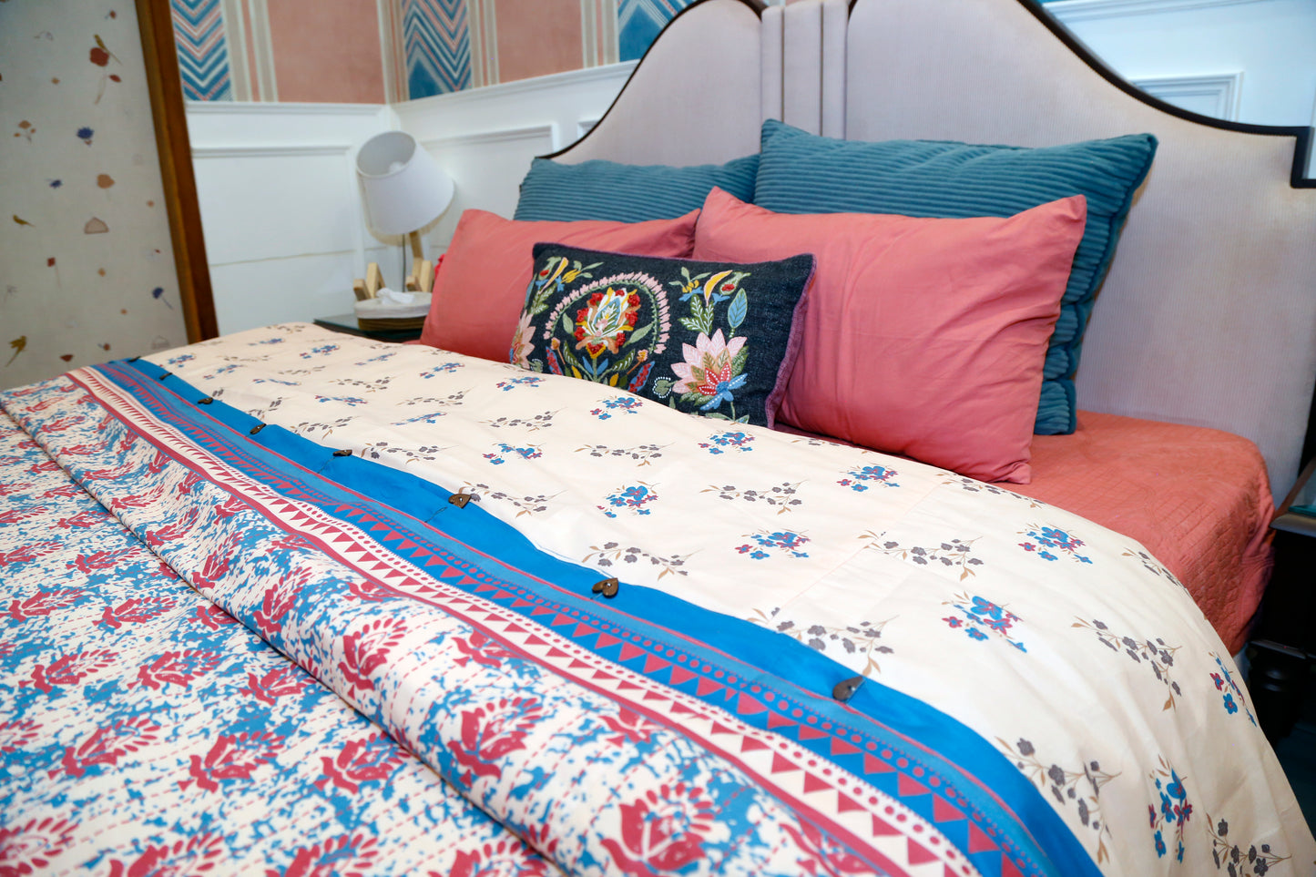 ZEBRO (  reversable DUVET COVER 80X100", with 2-pillow covers)