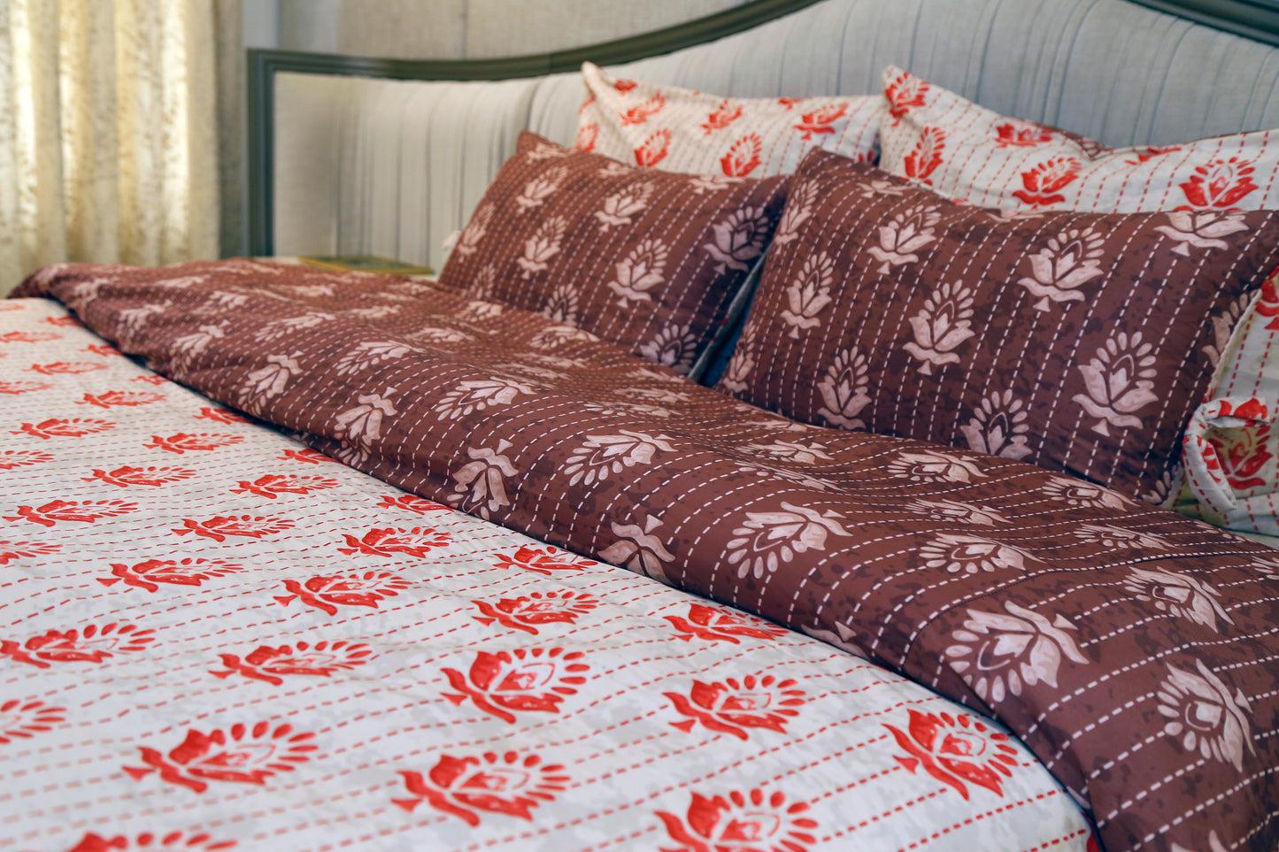 Stand Stone Dreams (  reversable DUVET COVER 80X100", with 4-pillow covers )