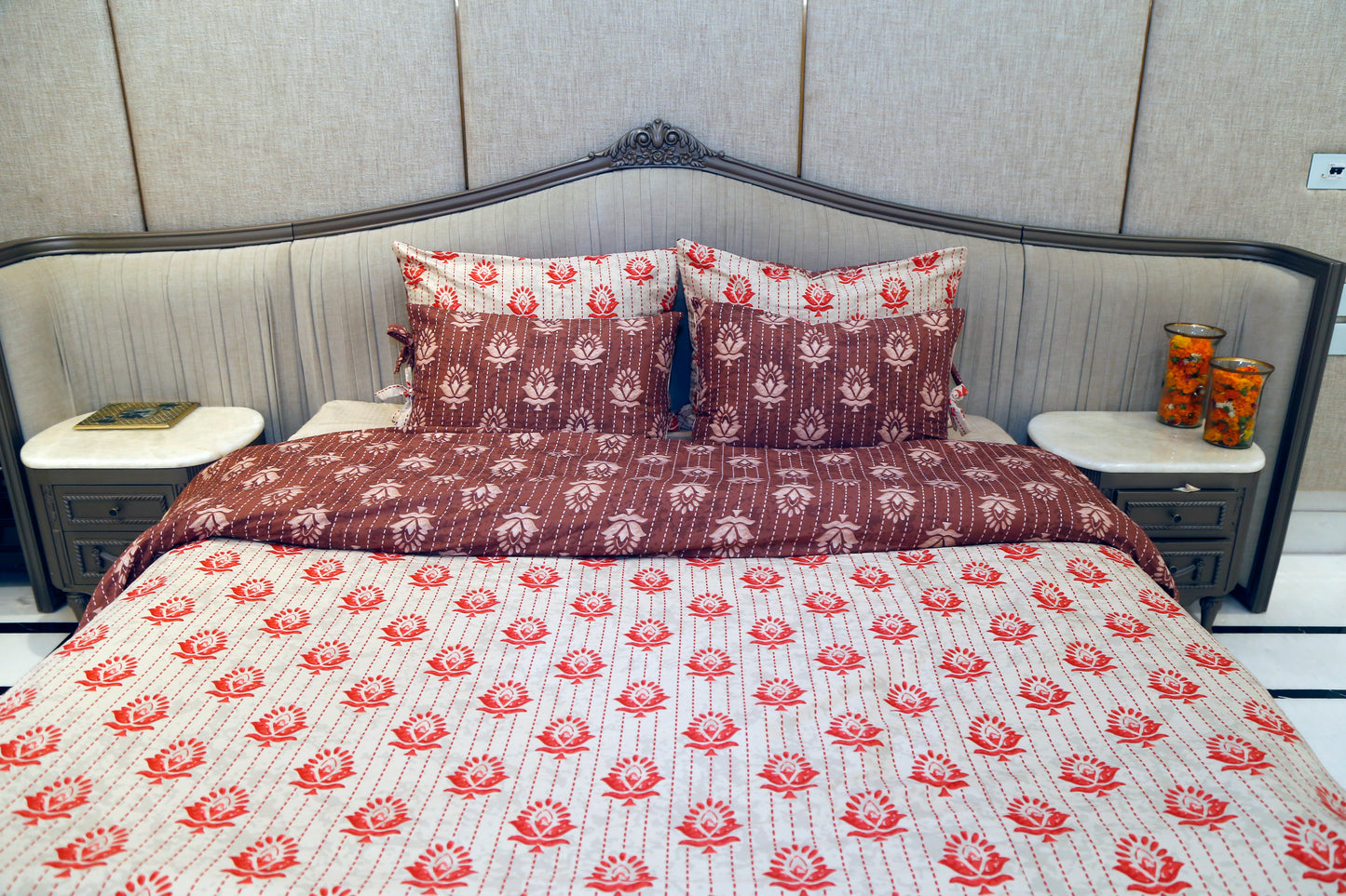 Stand Stone Dreams (  reversable DUVET COVER 80X100", with 4-pillow covers )